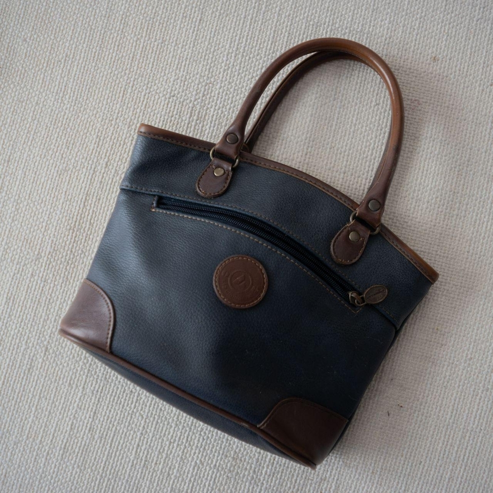 Vintage Y2K 90s Classic Leather Navy Brown Liz Claiborne Preppy Handheld Purse